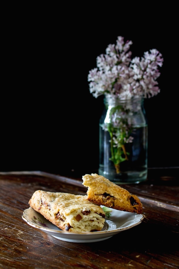 Lavender, Date & Pecan Scones {glutenfree}