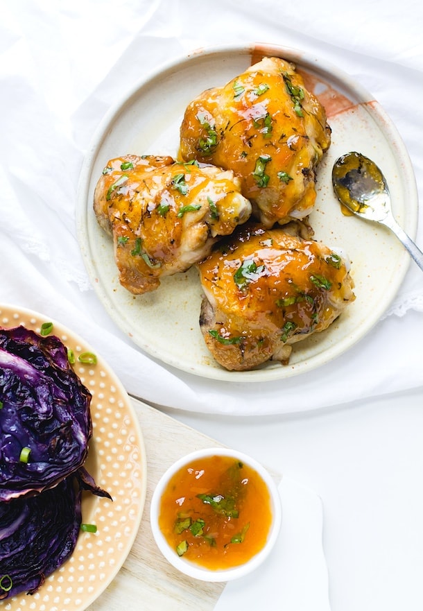 Sticky Apricot Basil Chicken Thighs (via heartbeet kitchen blog)