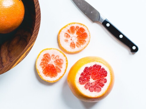 cut off top and bottom of grapefruit