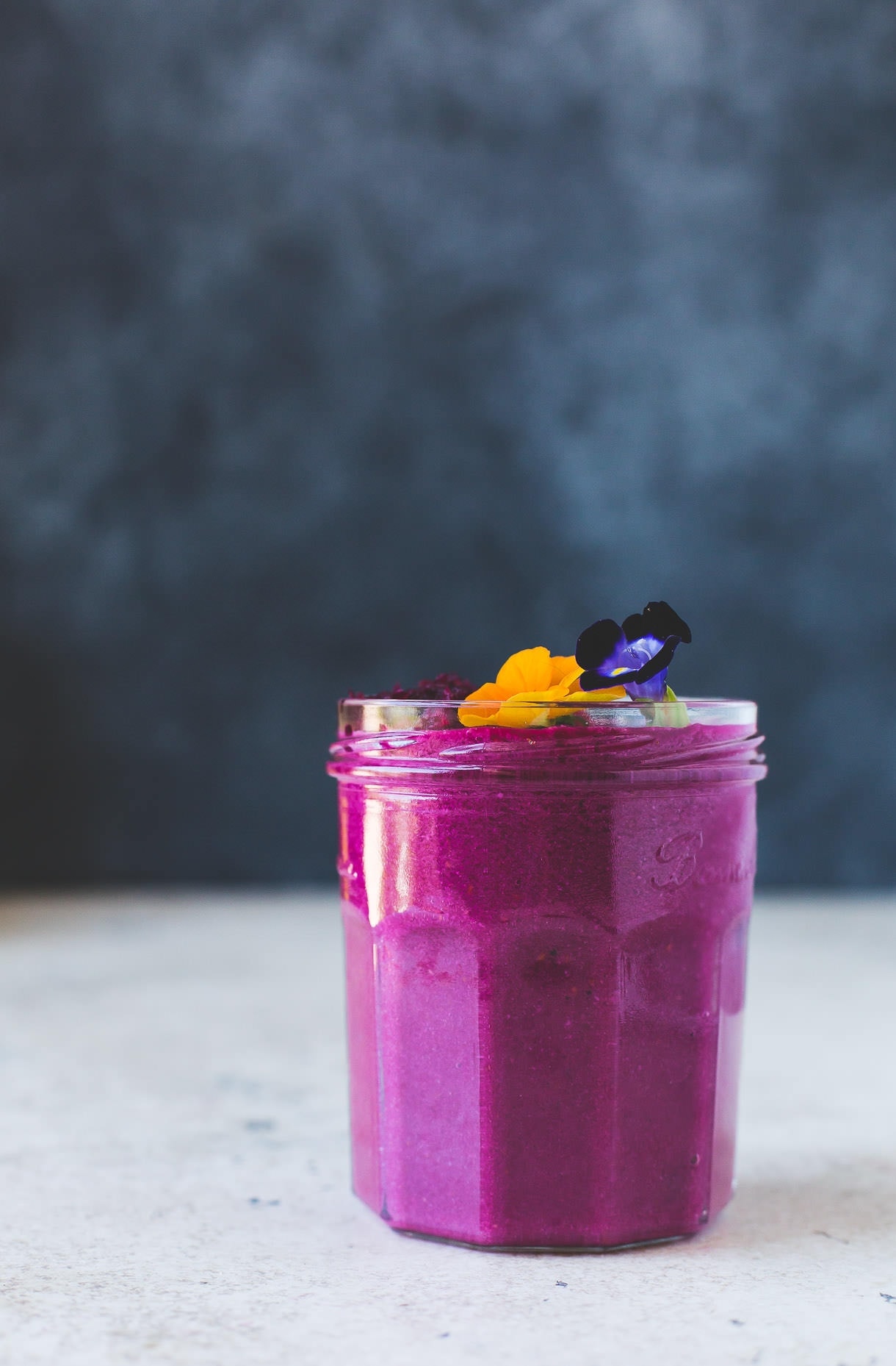 Raspberry Beet Smoothie {vegan, paleo}