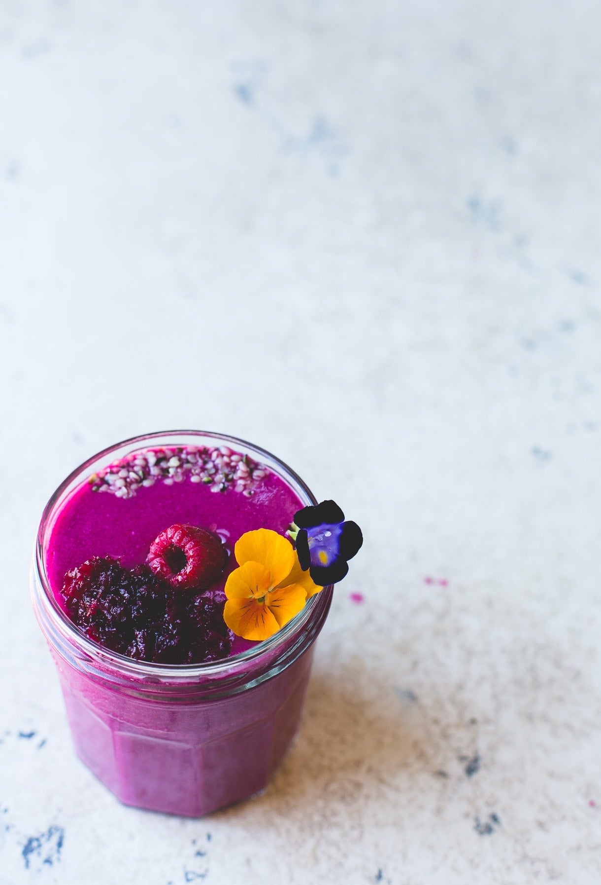 Raspberry Beet Smoothie {vegan}