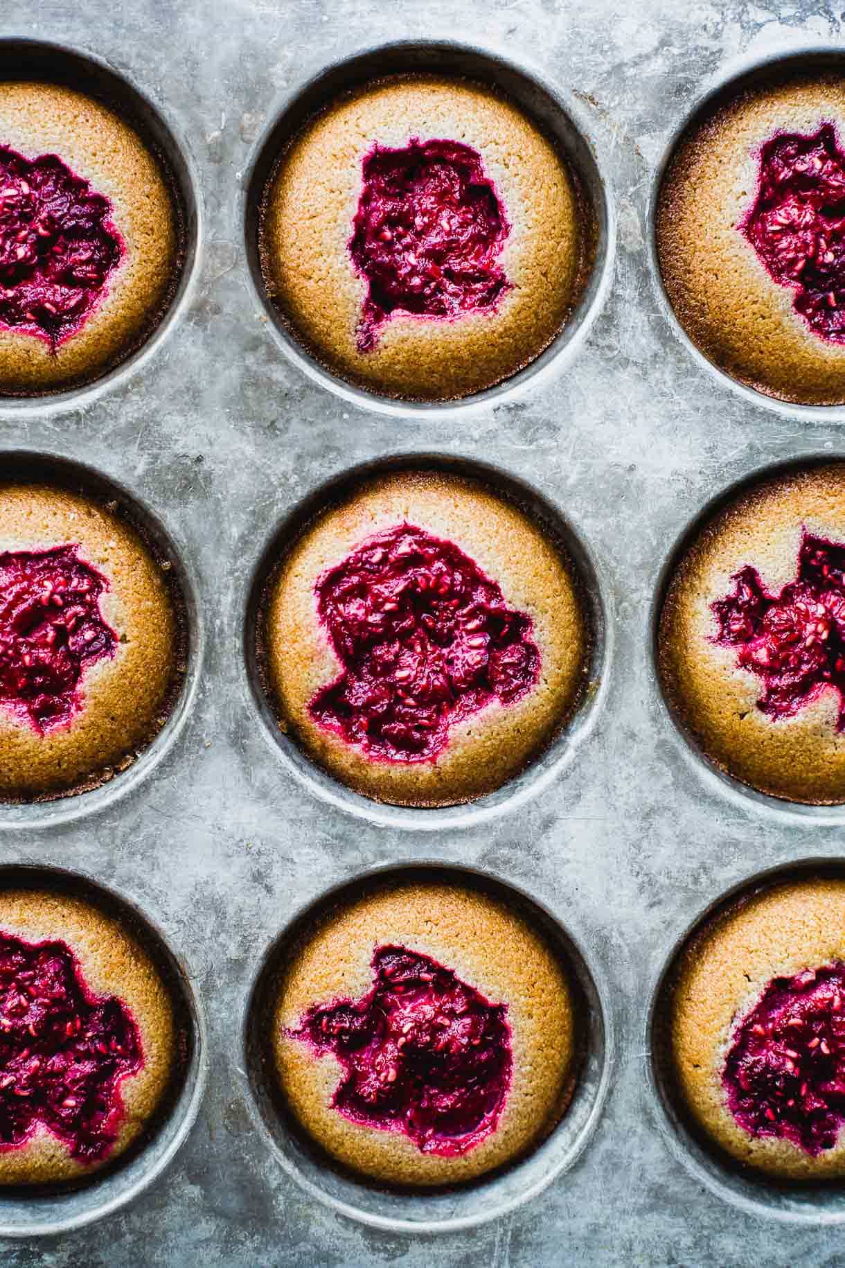 Gluten-Free Raspberry Financiers (mini cakes, cakelets. made with almond flour + teff flour)