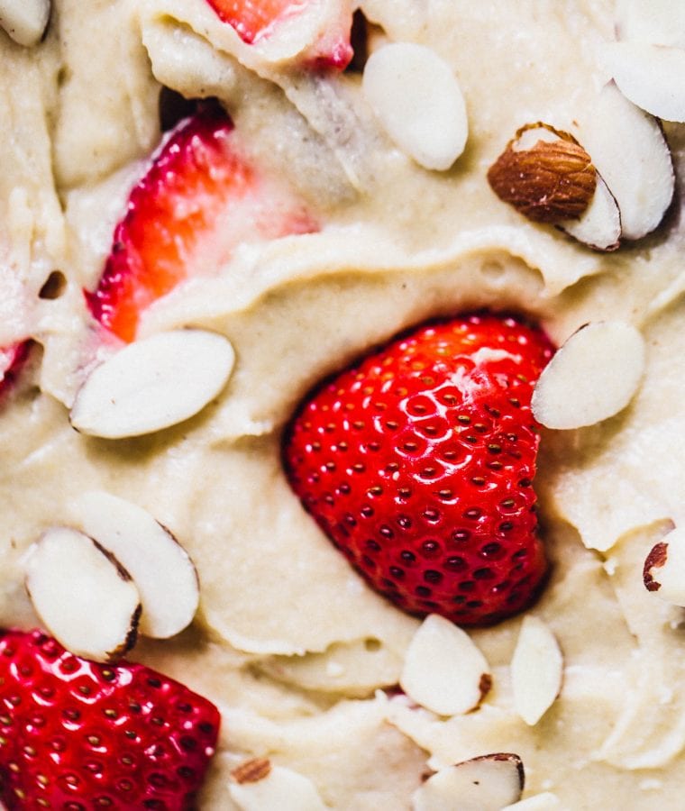 gluten free strawberry blondie bar recipe