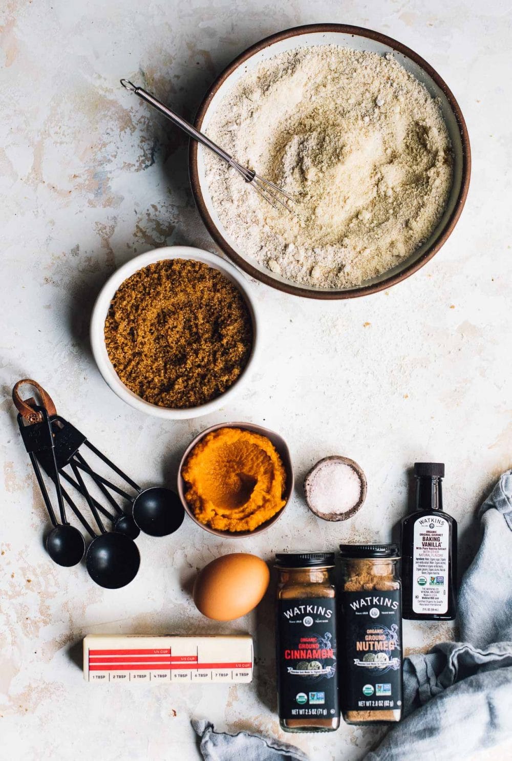 ingredients for pumpkin cookies